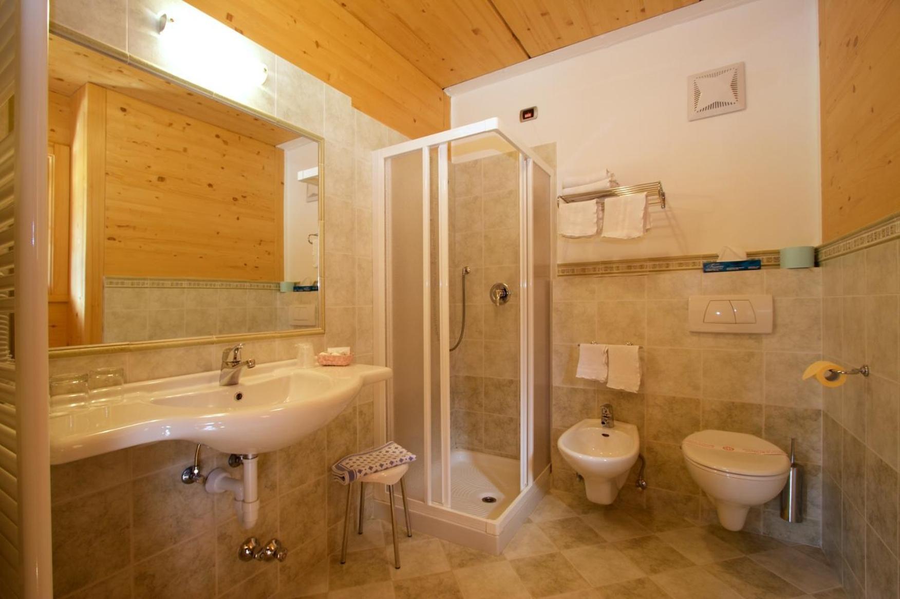 Hotel Salvan Кампителло-ди-Фасса Экстерьер фото